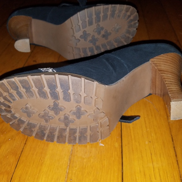 Leopard print heels - Picture 4 of 4